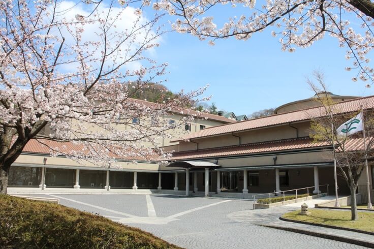 国際日本文化研究センター外観